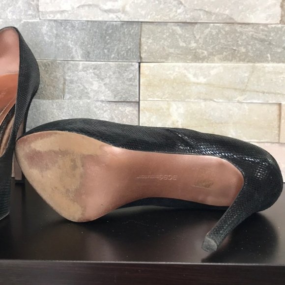 BCBGeneration Women's Pump - Picture 7 of 8